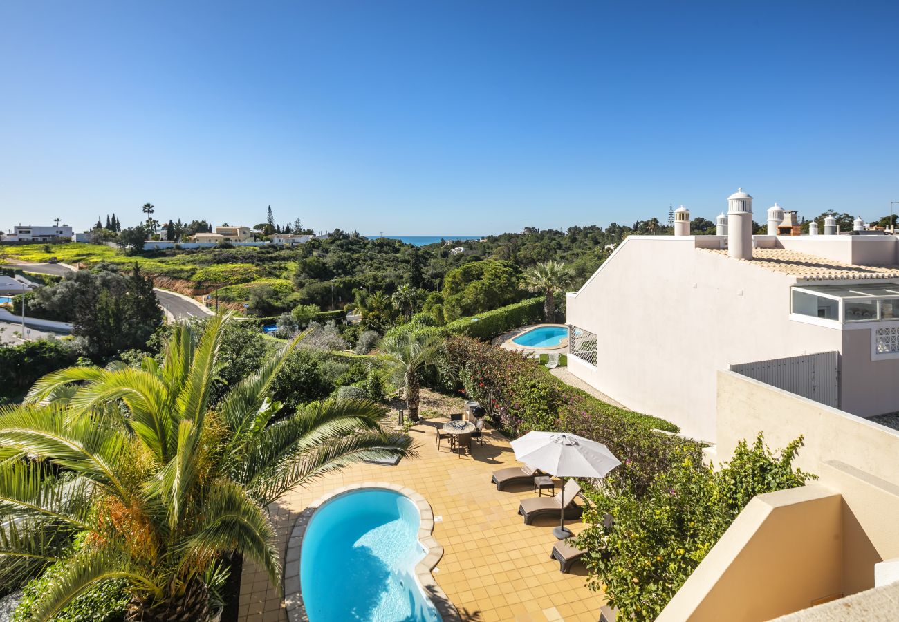 Rijhuis in Carvoeiro - The Palm House - Townhouse at Vale de Milho golf