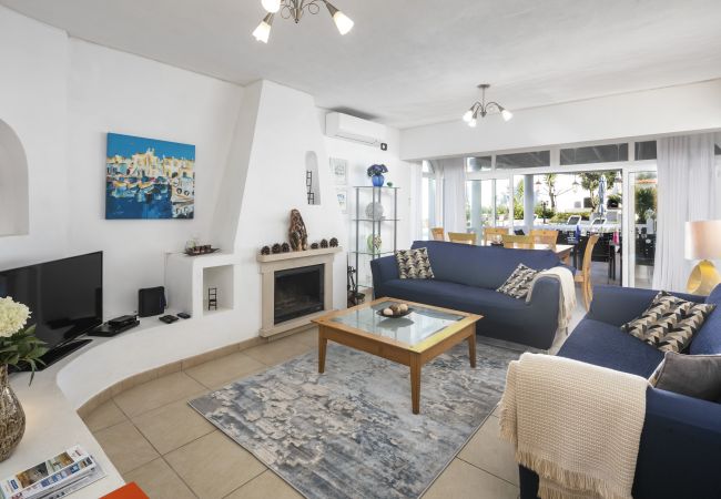 Huis in Carvoeiro - Casa Sentosa - Family villa in Carvoeiro Huis in Carvoeiro - Casa Sentosa - Family villa in Carvoeiro