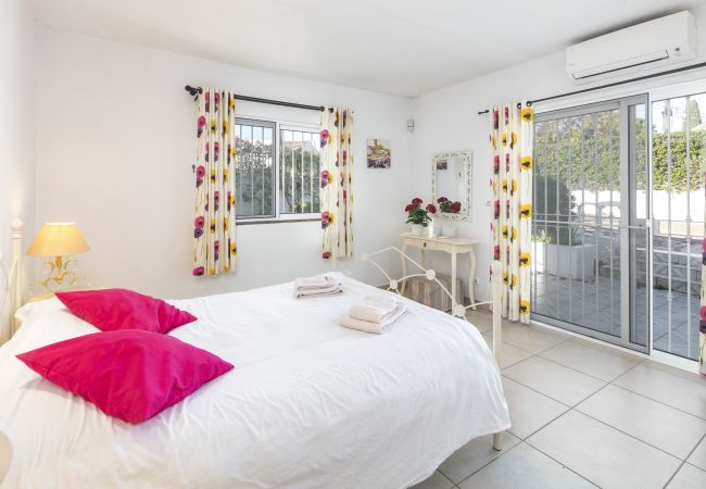 Huis in Carvoeiro - Casa Sentosa - Family villa in Carvoeiro Huis in Carvoeiro - Casa Sentosa - Family villa in Carvoeiro