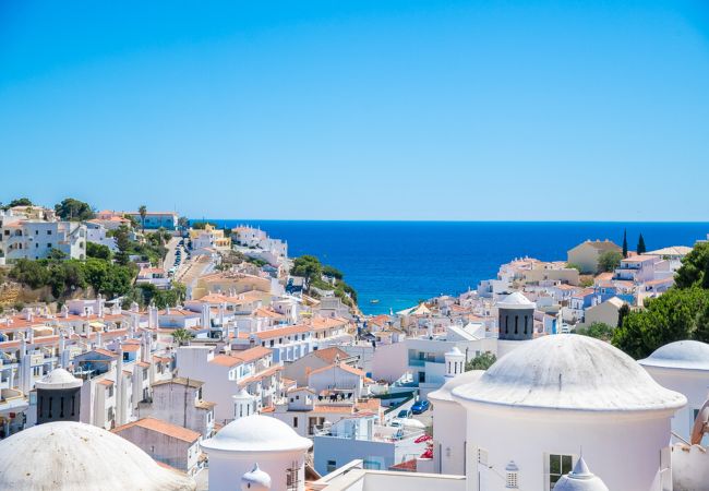 Rijhuis in Carvoeiro - Casa Amira (Colina Branca 14) Rijhuis in Carvoeiro - Casa Amira (Colina Branca 14)