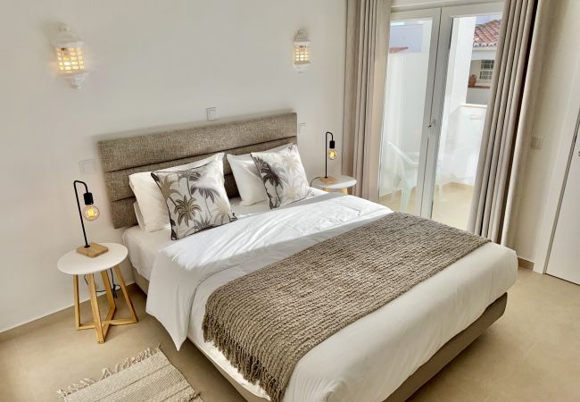 Rijhuis in Carvoeiro - Casa Amira (Colina Branca 14) Rijhuis in Carvoeiro - Casa Amira (Colina Branca 14)