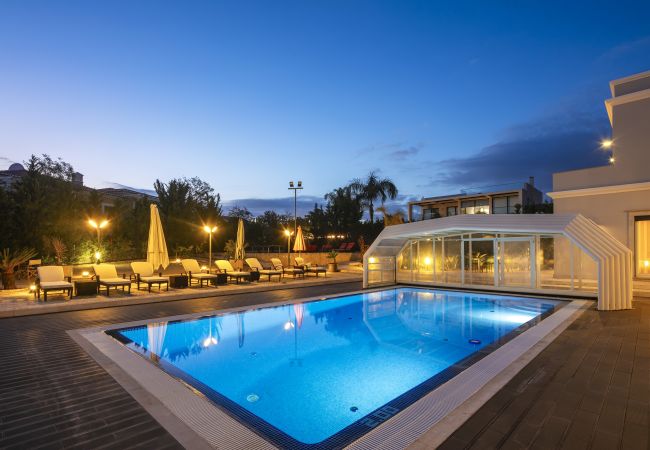 Villa in Porches - Villa Alegria Villa in Porches - Villa Alegria
