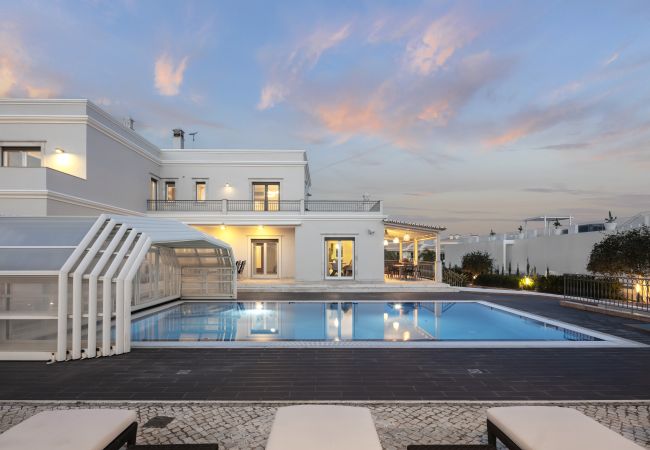 Villa in Porches - Villa Alegria Villa in Porches - Villa Alegria