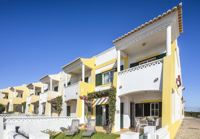 Rijhuis in Benagil - 31 Terraços de Benagil (Casa Bobo) Rijhuis in Benagil - 31 Terraços de Benagil (Casa Bobo)