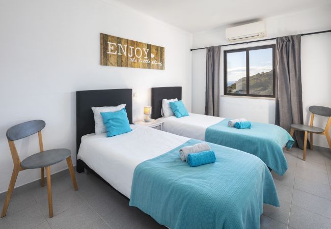 Appartement in Carvoeiro - Casa Praia Sol 611 - Seaview apartment Appartement in Carvoeiro - Casa Praia Sol 611 - Seaview apartment