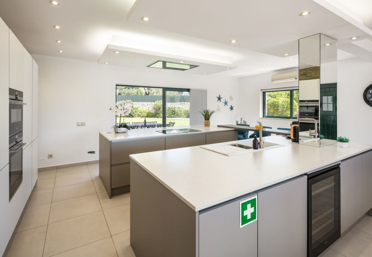 Villa in Carvoeiro - Casa Pondiki - Large villa with private
