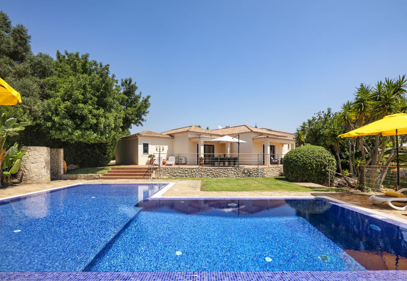 Villa in Carvoeiro - Casa Pondiki - Large villa with private
