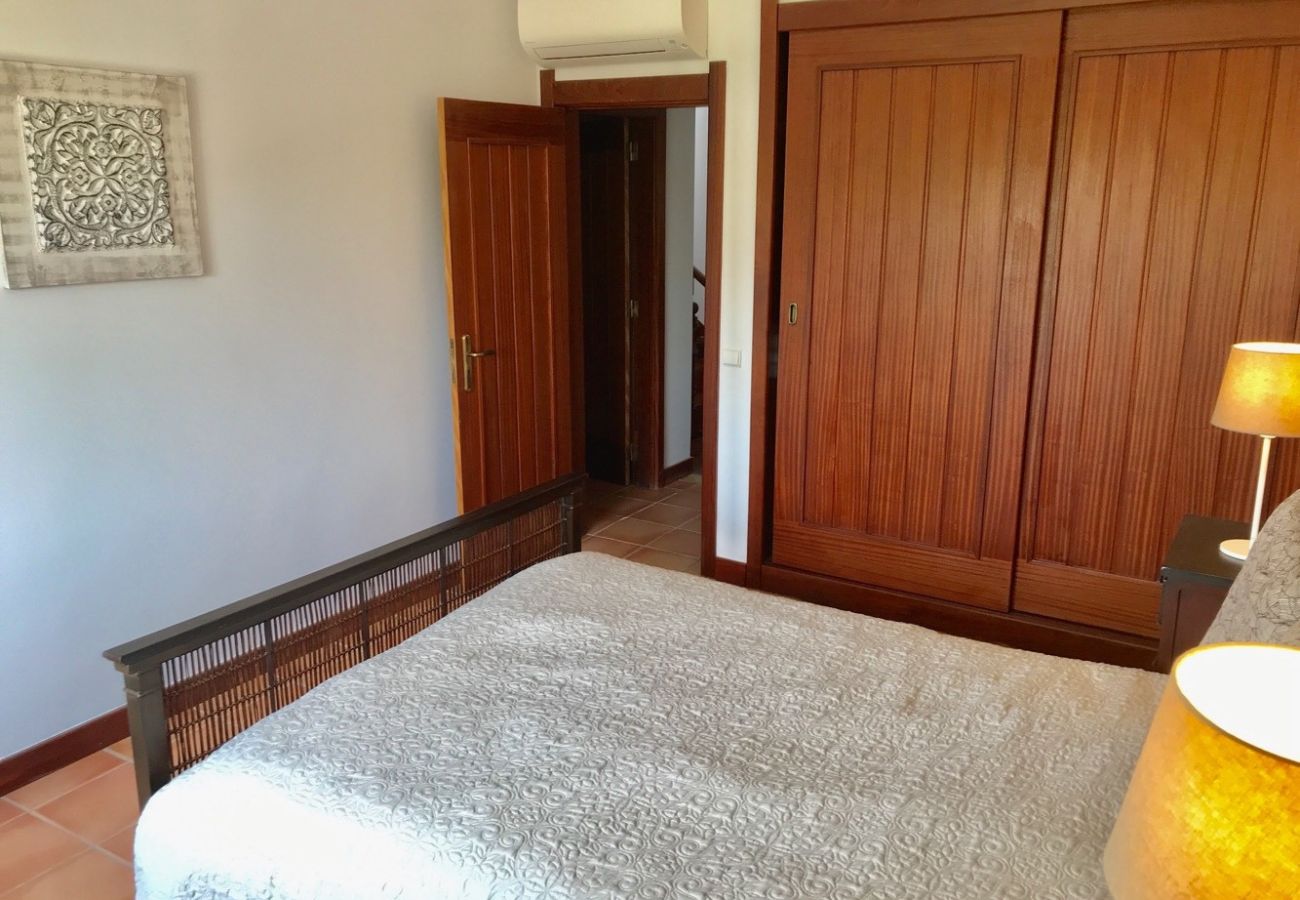 Rijhuis in Benagil - 45 Terraços de Benagil (Casa Céu Azul-2)