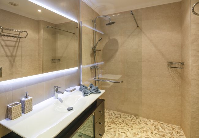 Rijhuis in Carvoeiro - Casa Carvoeiro Bay J Rijhuis in Carvoeiro - Casa Carvoeiro Bay J