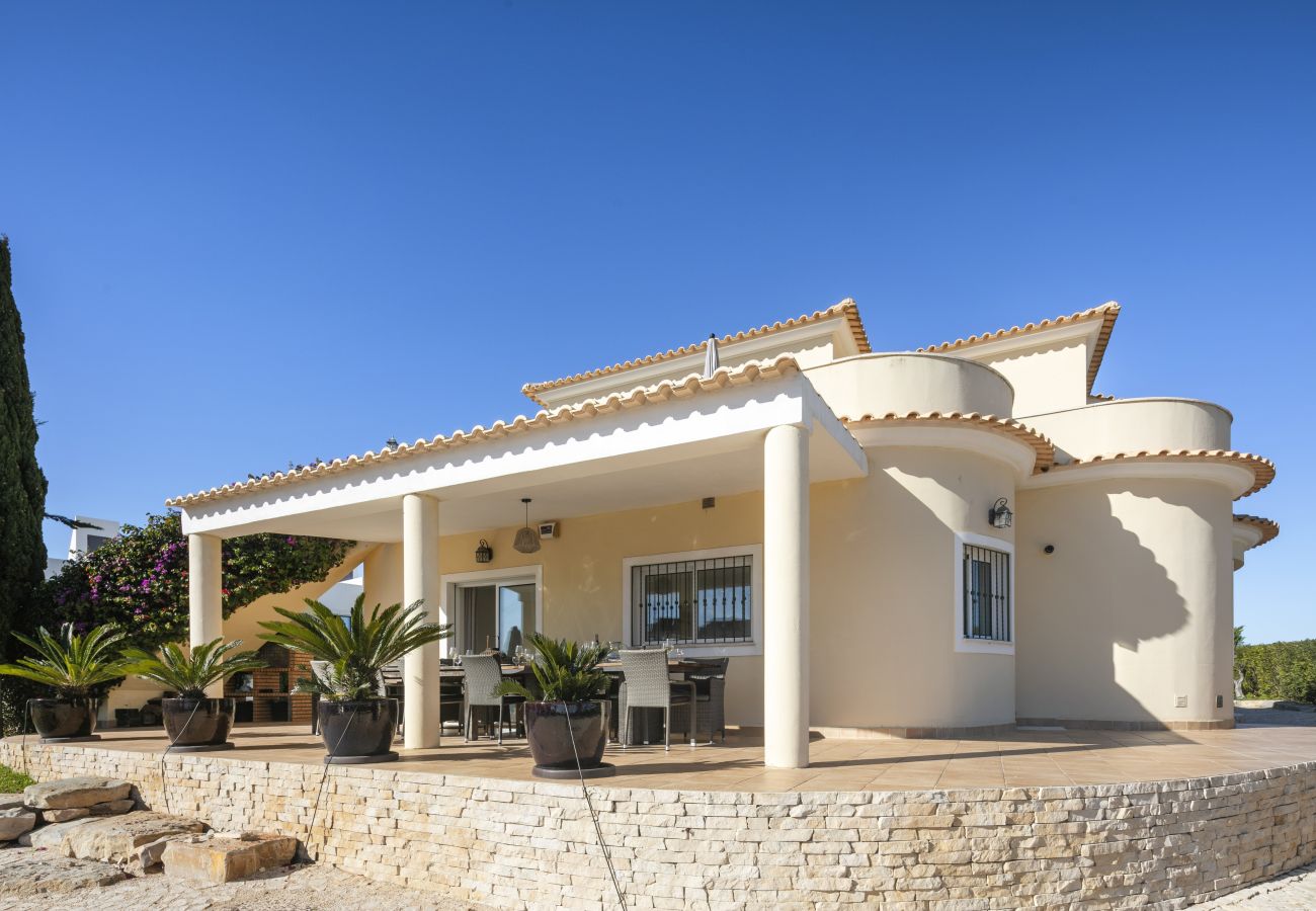 Villa in Porches - Vila Alporchinhos - Large villa close to the beach