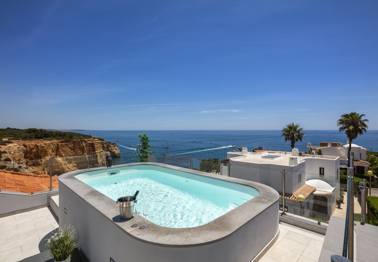 Pool Casa Milhafre Benagil