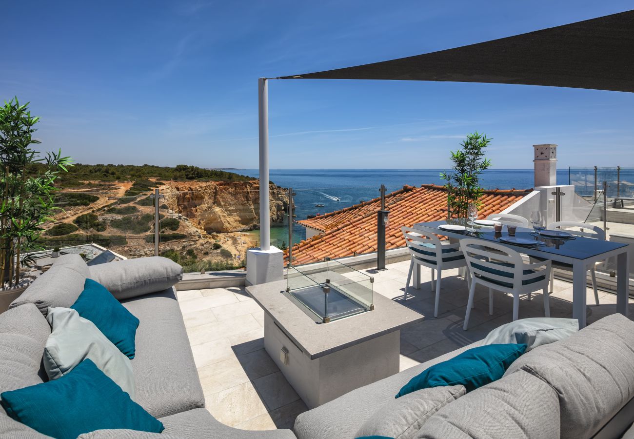 Lounge area with fire pit Casa Milhafre Benagil roof terrace