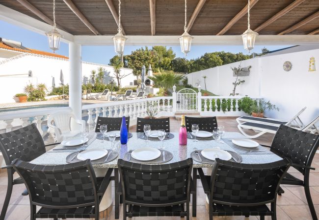 House in Carvoeiro - Casa Sentosa - Family villa in Carvoeiro House in Carvoeiro - Casa Sentosa - Family villa in Carvoeiro