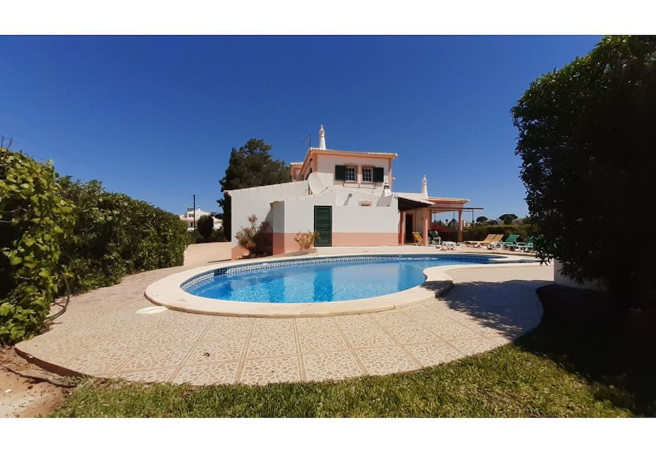 Villa in Carvoeiro - Villa Cipreste