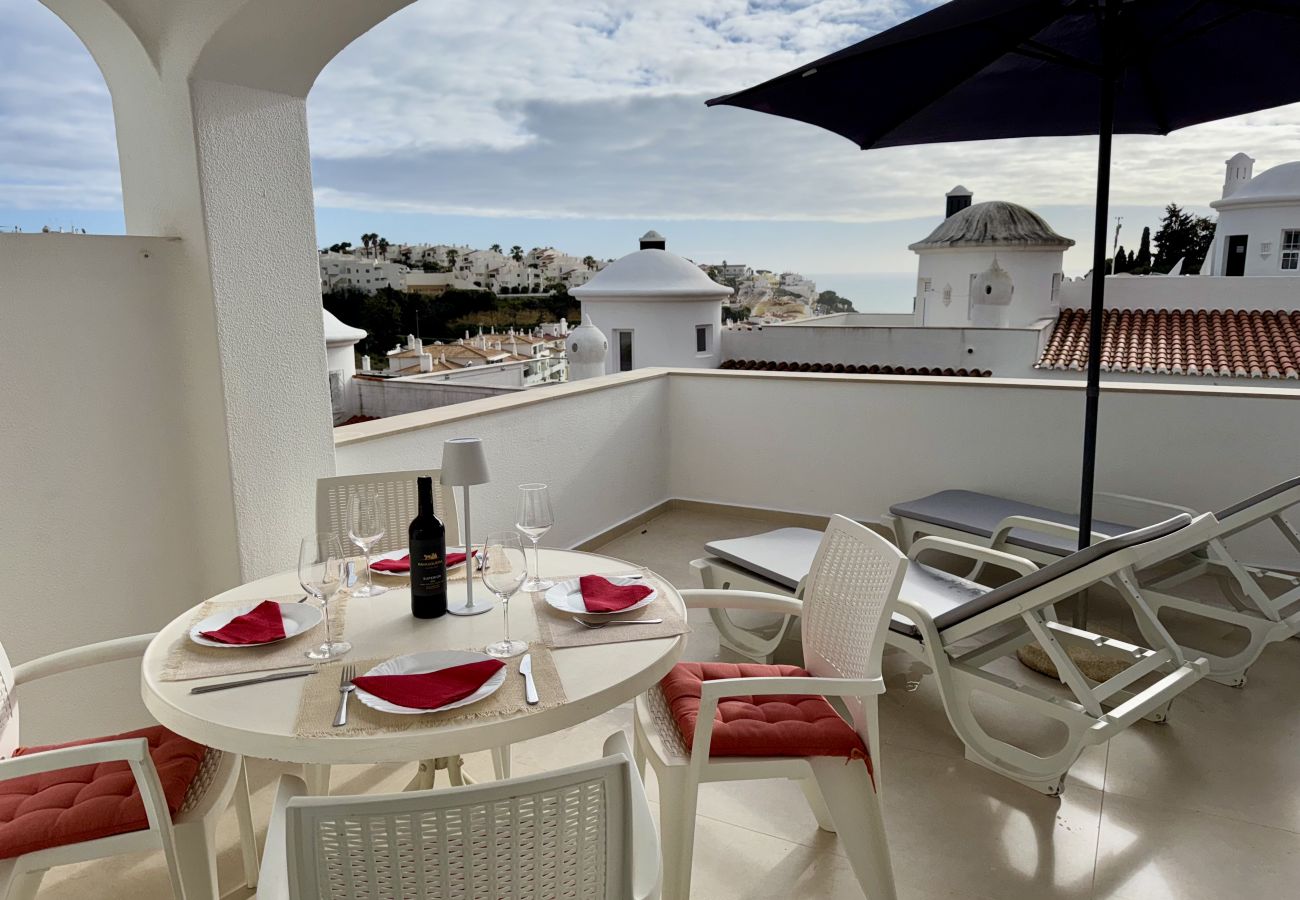 Townhouse in Carvoeiro - Casa Amira (Colina Branca 14)