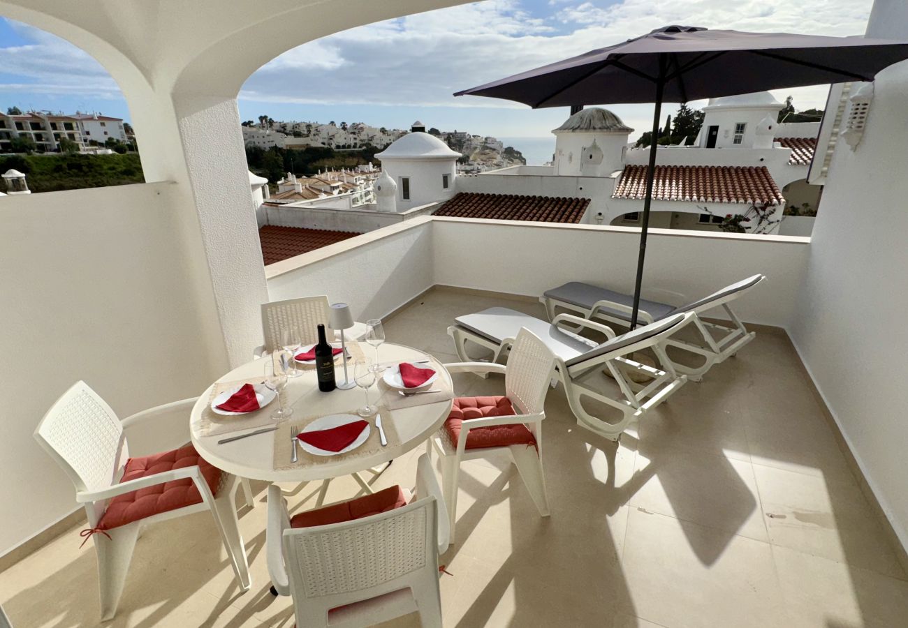 Townhouse in Carvoeiro - Casa Amira (Colina Branca 14)