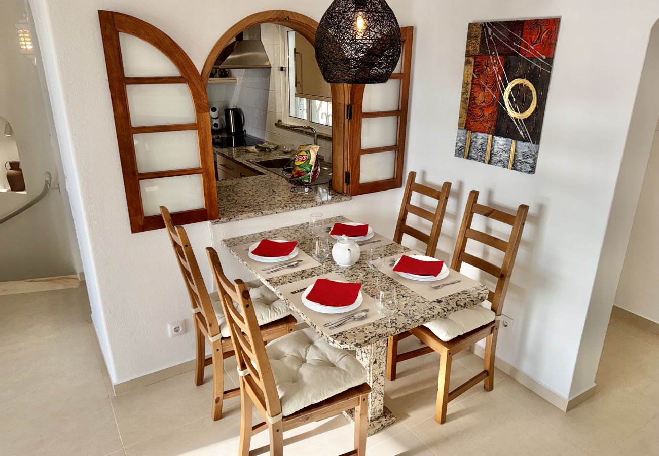 Townhouse in Carvoeiro - Casa Amira (Colina Branca 14)