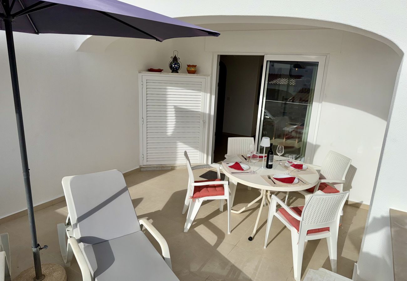 Townhouse in Carvoeiro - Casa Amira (Colina Branca 14)