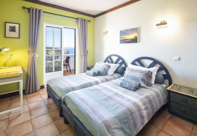 Terraced House in Benagil - 25 Terraços de Benagil (Casa Kusane) Terraced House in Benagil - 25 Terraços de Benagil (Casa Kusane)