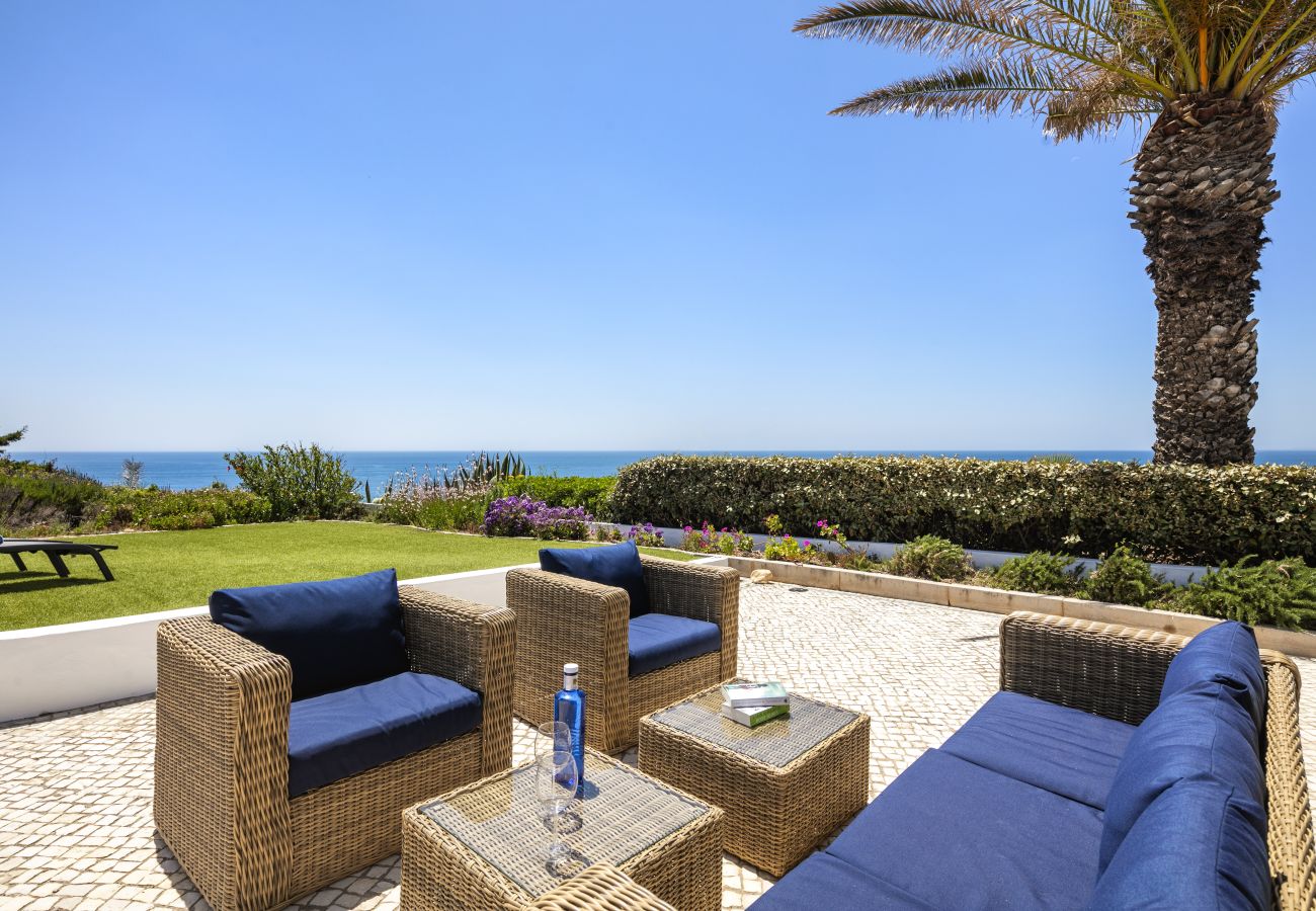 Townhouse in Carvoeiro - The Cape House