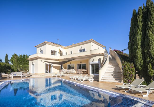 Villa in Porches - Vila Alporchinhos - Large villa close to the beach